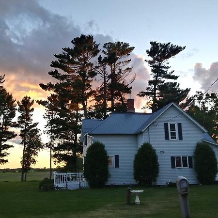 Quiet Farmhouse Retreat With Fire Pit - Pets Welcome Milltown Exterior photo